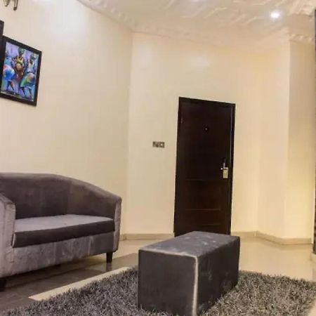 Room In Lodge - Ambience Hotels Abujahome For Leisure And Business Travellers Bagian luar foto